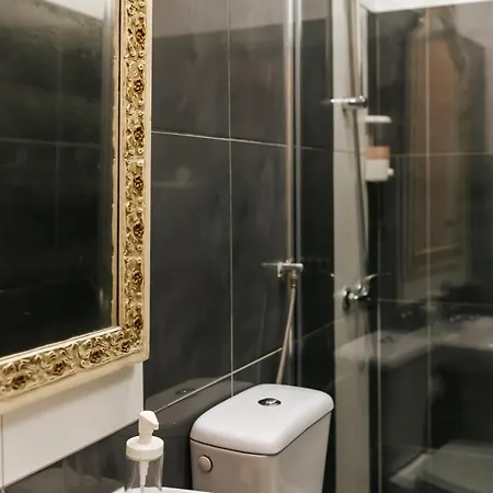 Daniela's Central 201 *