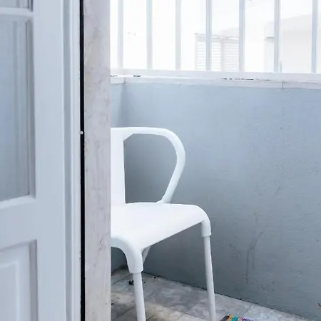 בית הארחה Daniela's Central 201 *